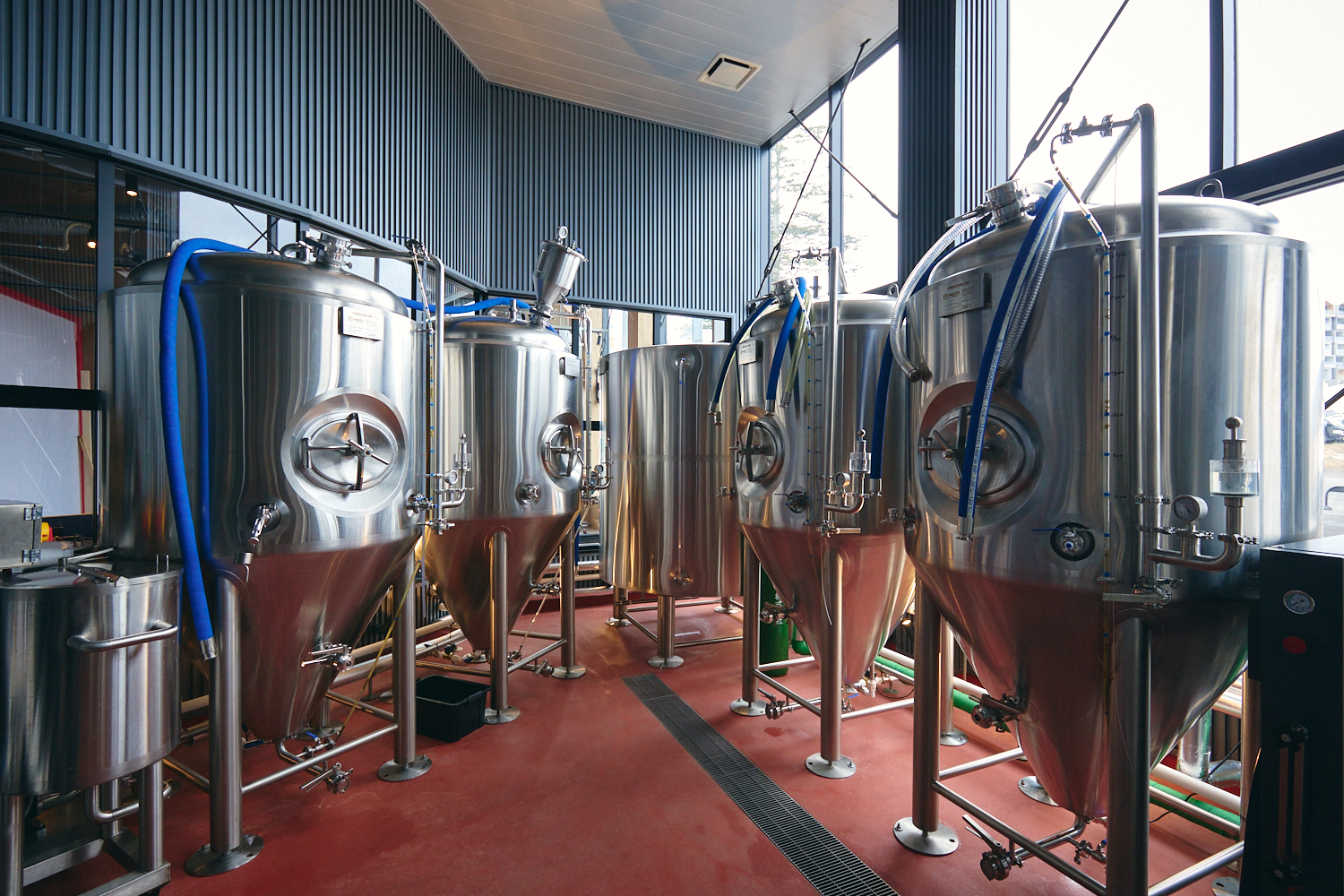 POWDERHOOD BREWING